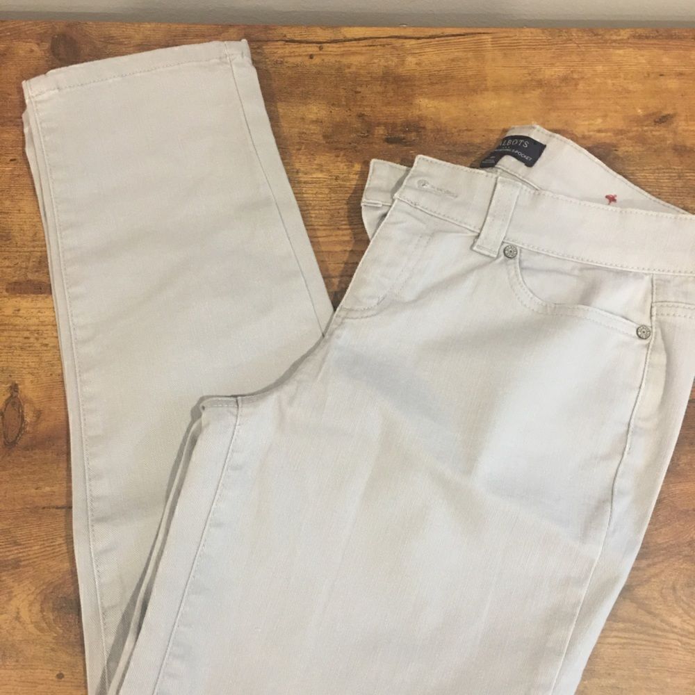 Talbots 4P boyfriend light gray jeans capri